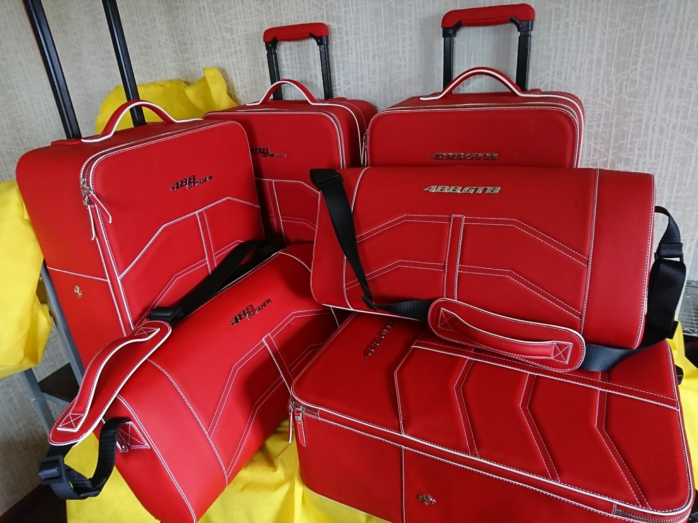 Ferrari 488 GTB & SPIDER Bags